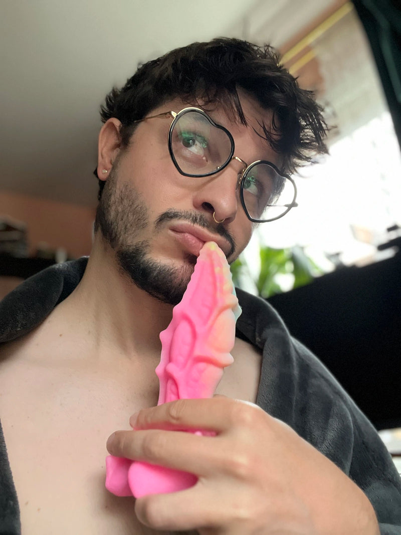 @thotinwaiting with Magister Medium in Opalescent Rainbow